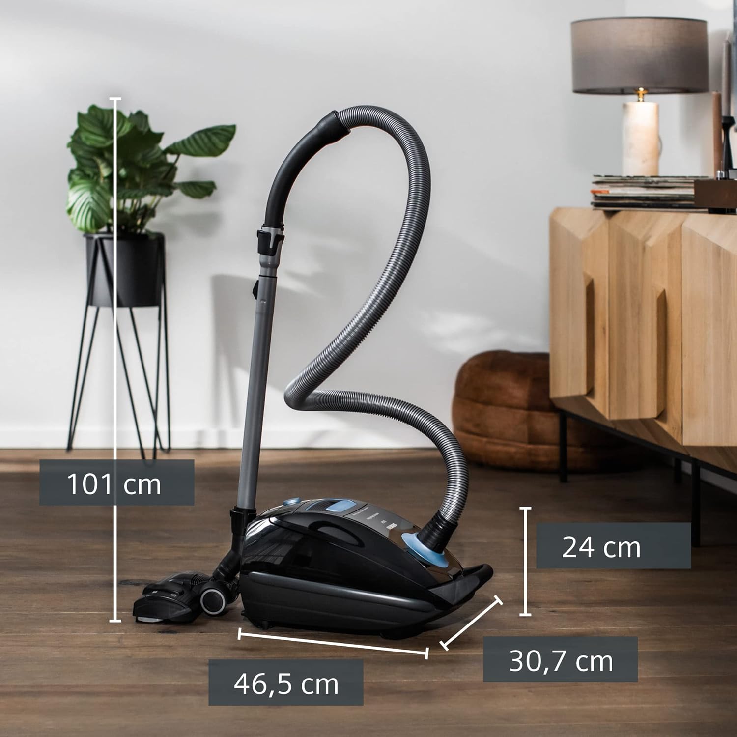 Siemens Staubsauger mit Beutel Q5.0 extreme silencePower VSQ5X1230, ideal für Allergiker, Hygiene-Filter, starke Saugleistung, Bodendüse für Parkett, Teppich, Fliesen, langes Kabel, 850 W, schwarz